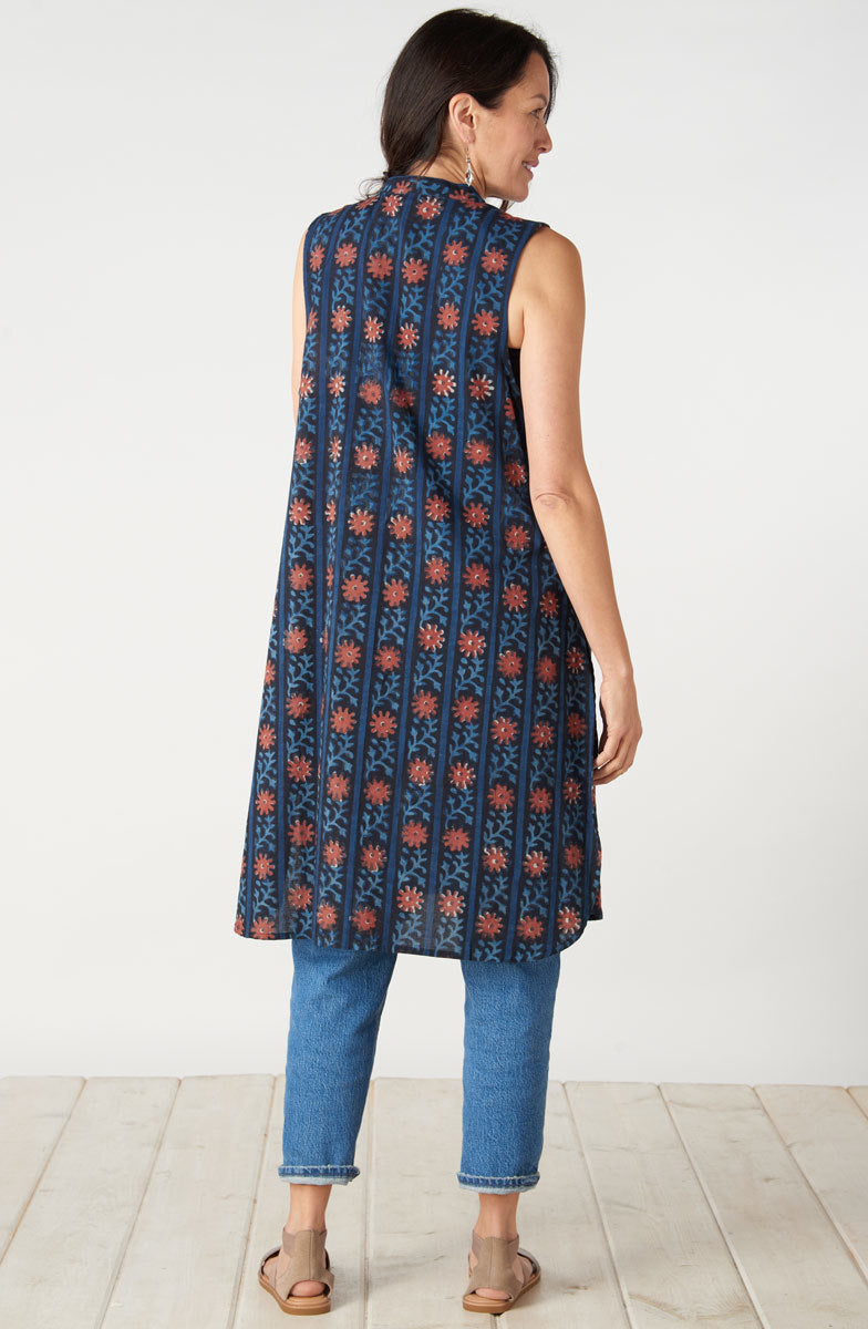 Tanvi Sleeveless Button-Down Long Vest - Indigo/Multi