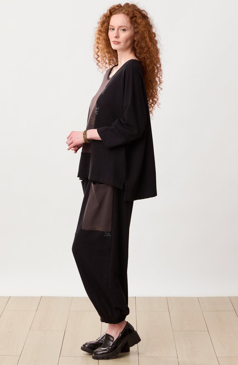 Nasima Oversized Boxy Tee - Black