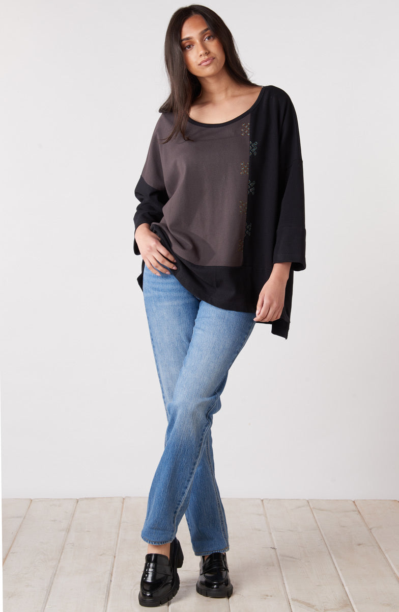 Nasima Oversized Boxy Tee - Black