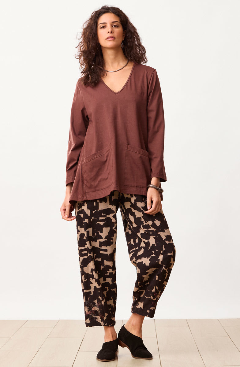 Asma Soft Handkerchief Hem Knit Top