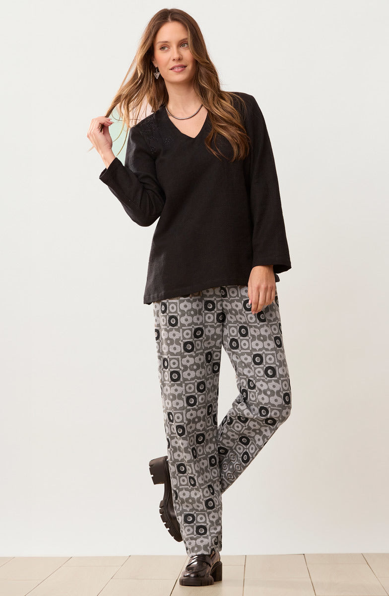 Deepa V-Neck Matelassé Top