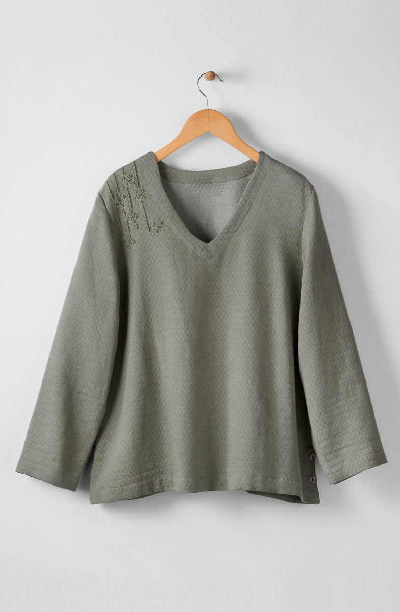 Deepa V-Neck Matelassé Top