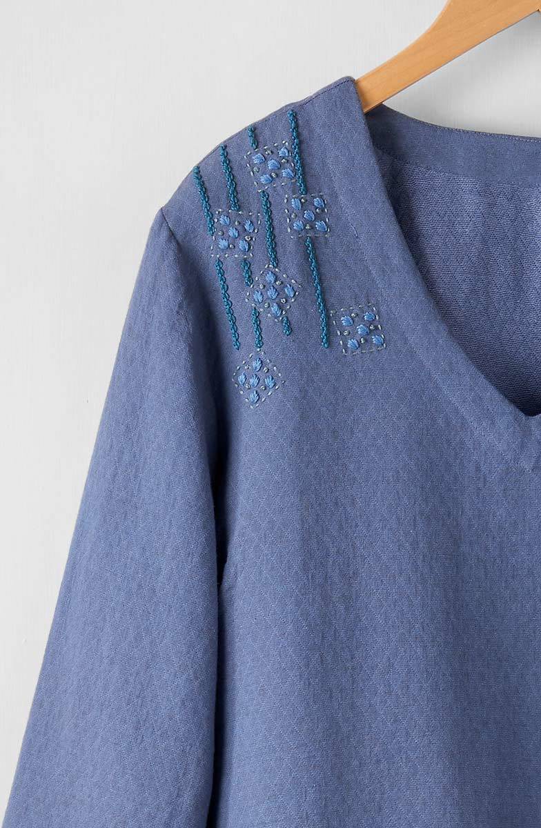 Deepa V-Neck Matelassé Top