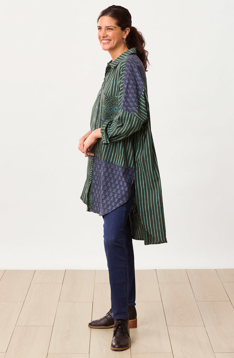 Hanifa Long-Sleeve High-Low Hem Big Shirt - Dusty teal/Multi