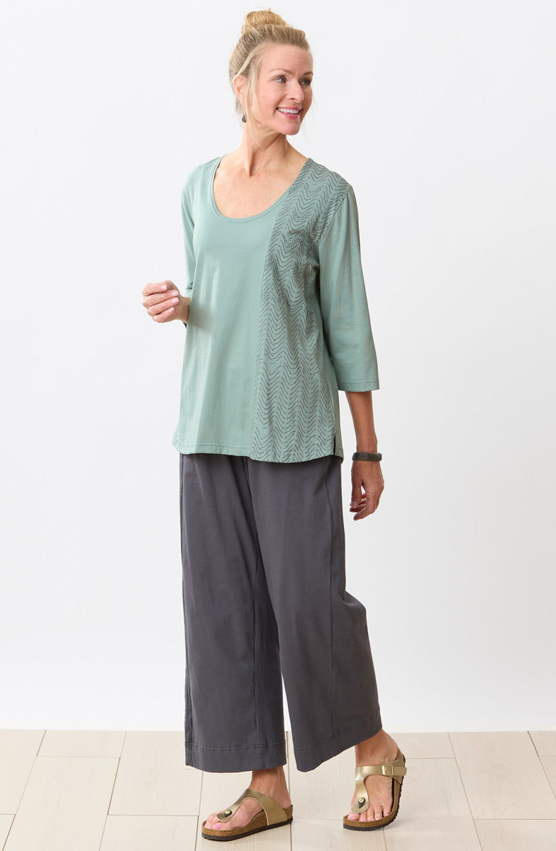 Punita U-Neck 3/4-Sleeve Tee