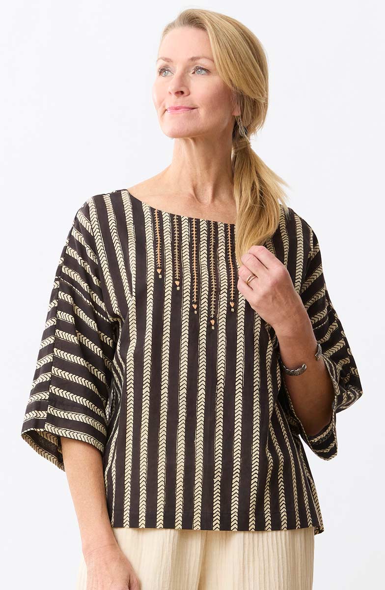 Sujaya Drop-Shoulder Boxy Top - Black/Natural