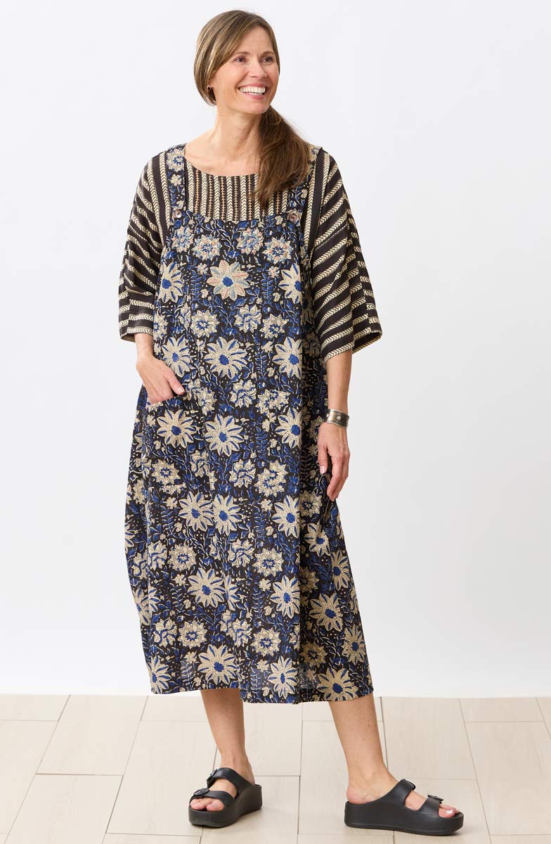 Sujaya Drop-Shoulder Boxy Top - Black/Natural