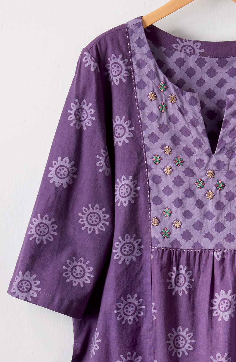 Sanoshi Notch-Neck Yoke Top - Heirloom purple/Multi