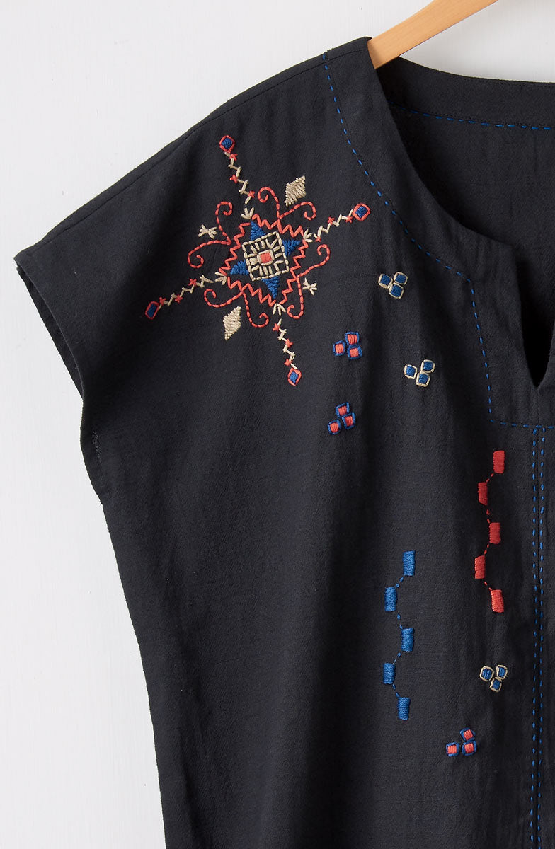 Isha Embroidered Slub Cotton Notch-Neck Top - Black/Multi