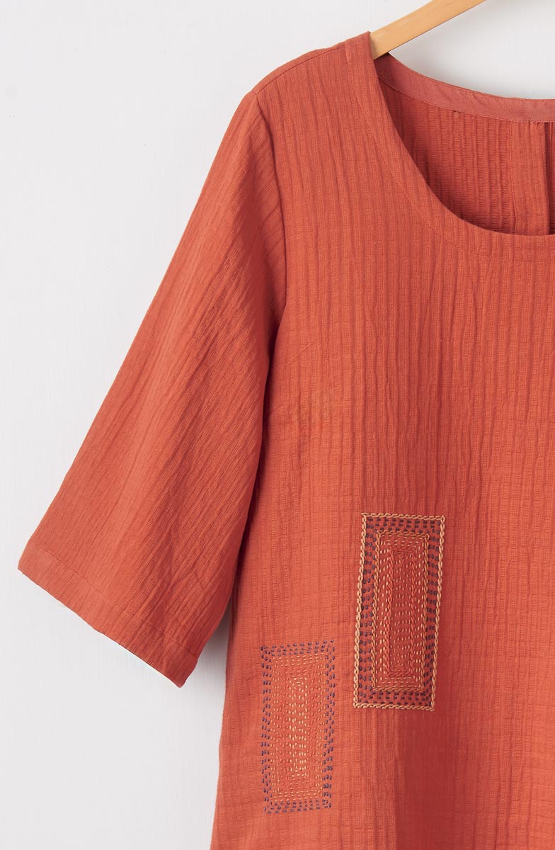 Sohan Dobby Gauze Back-Button Top