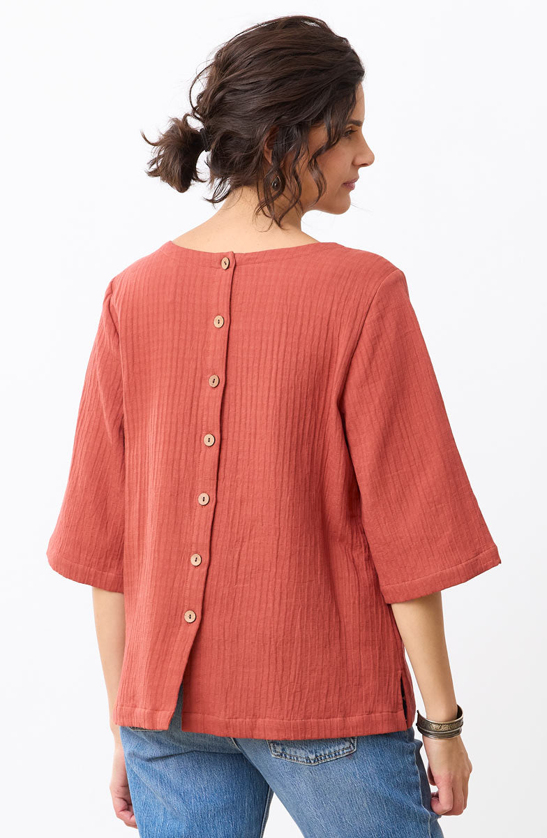Sohan Dobby Gauze Back-Button Top