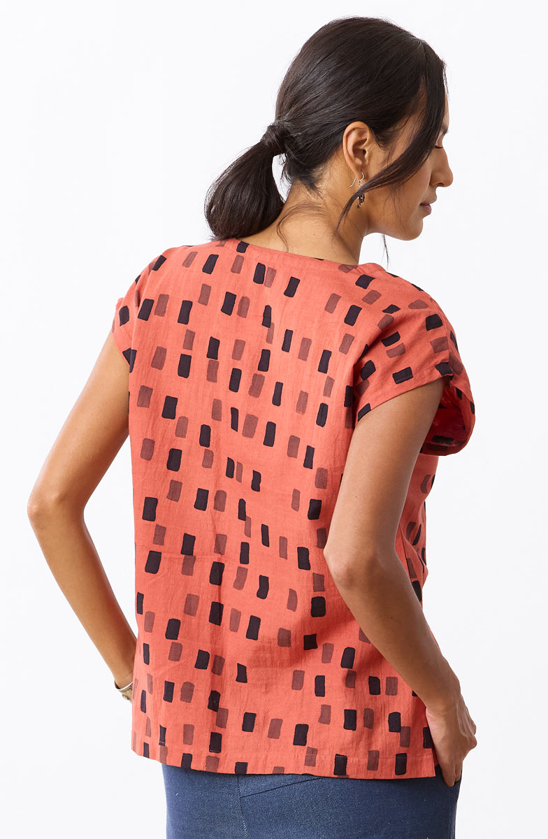 Renu Cap-Sleeve V-Neck Top - Brick/Multi