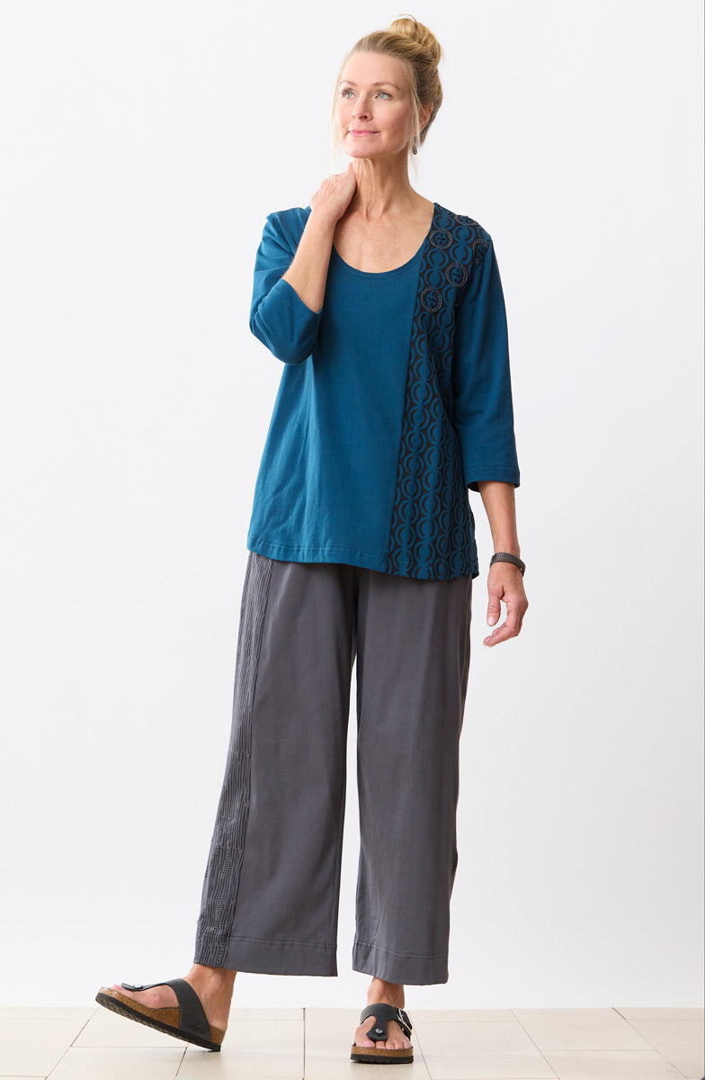 Punita U-Neck 3/4-Sleeve Tee